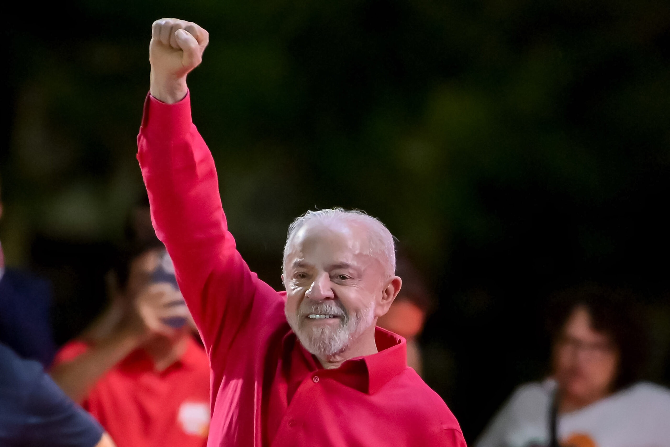 Lula participa de atividade de campanha em Brasília durante a reta final eleitoral.