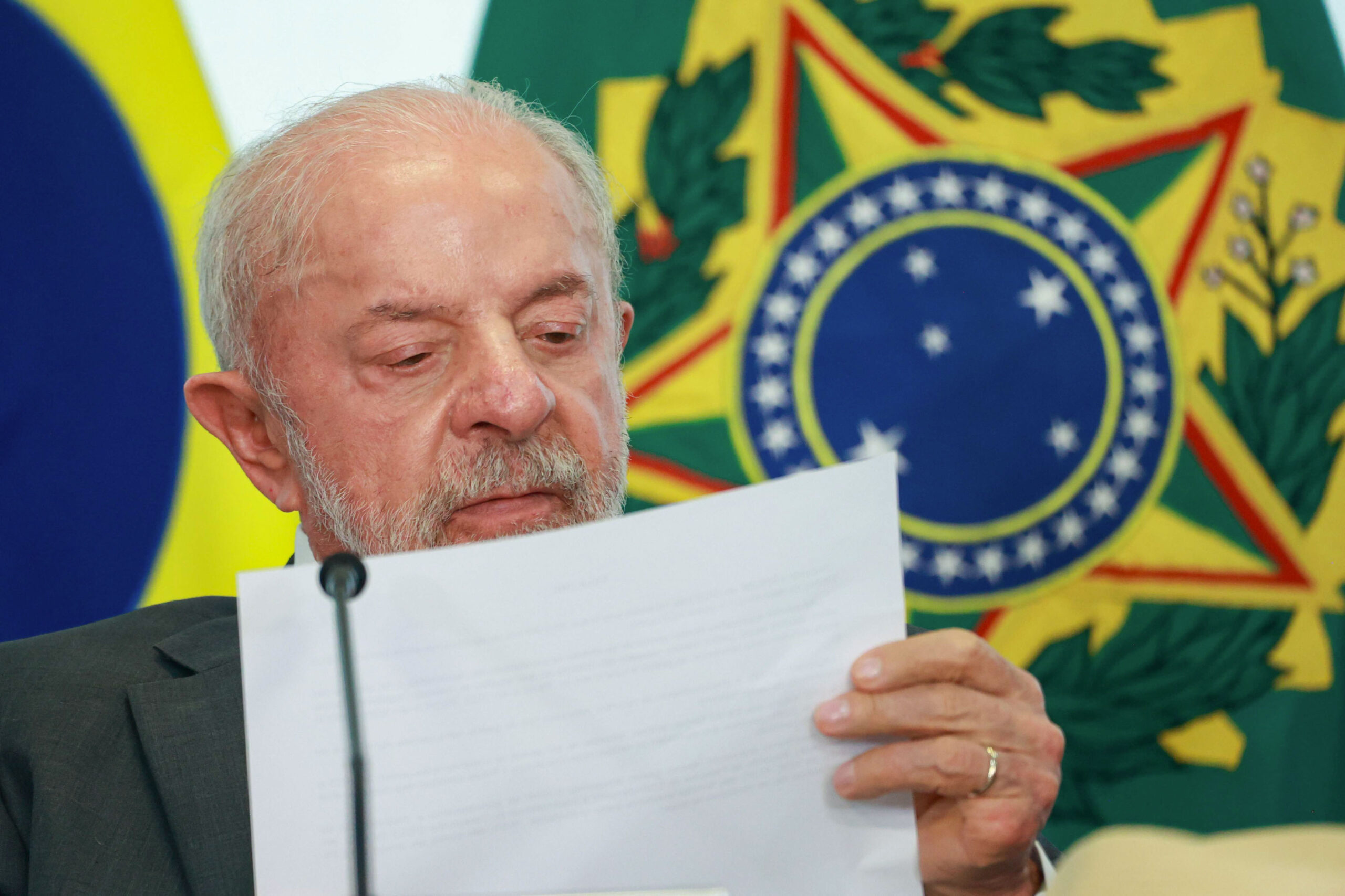 Lula estuda agenda de campanha na cidade onde Bolsonaro levou a facada - QTU Questões do Universo