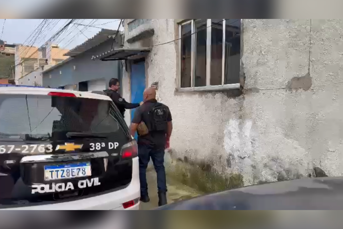 Mulher tenta matar marido após flagrar mensagens entre ele e sua irmã