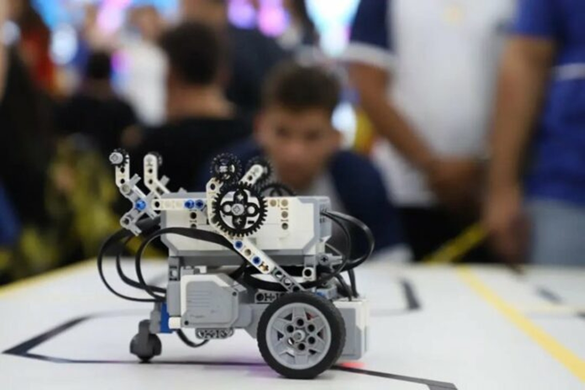 Sesc-DF realiza seleção de estudantes para mundial de robótica na Alemanha