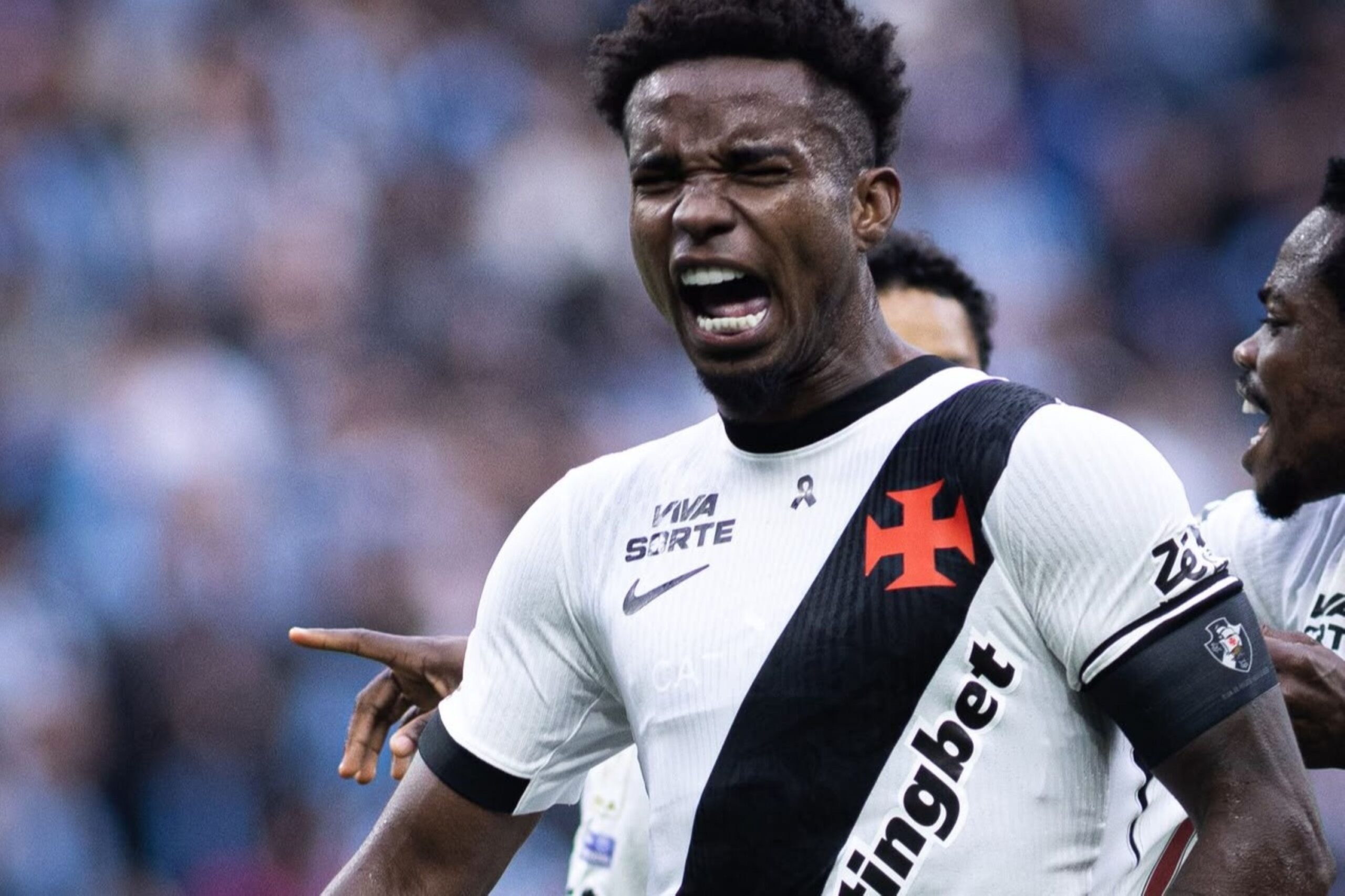 Capitão, Thiago Mendes cobrou Vasco antes do 5 x 0: “Eles têm que sofrer”
