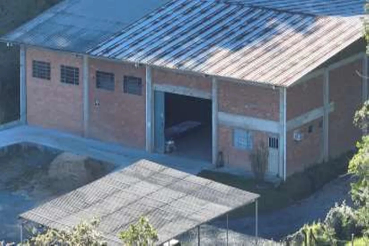 Britânico procurado pela Interpol é preso por comandar "bunker do pó" - Foto