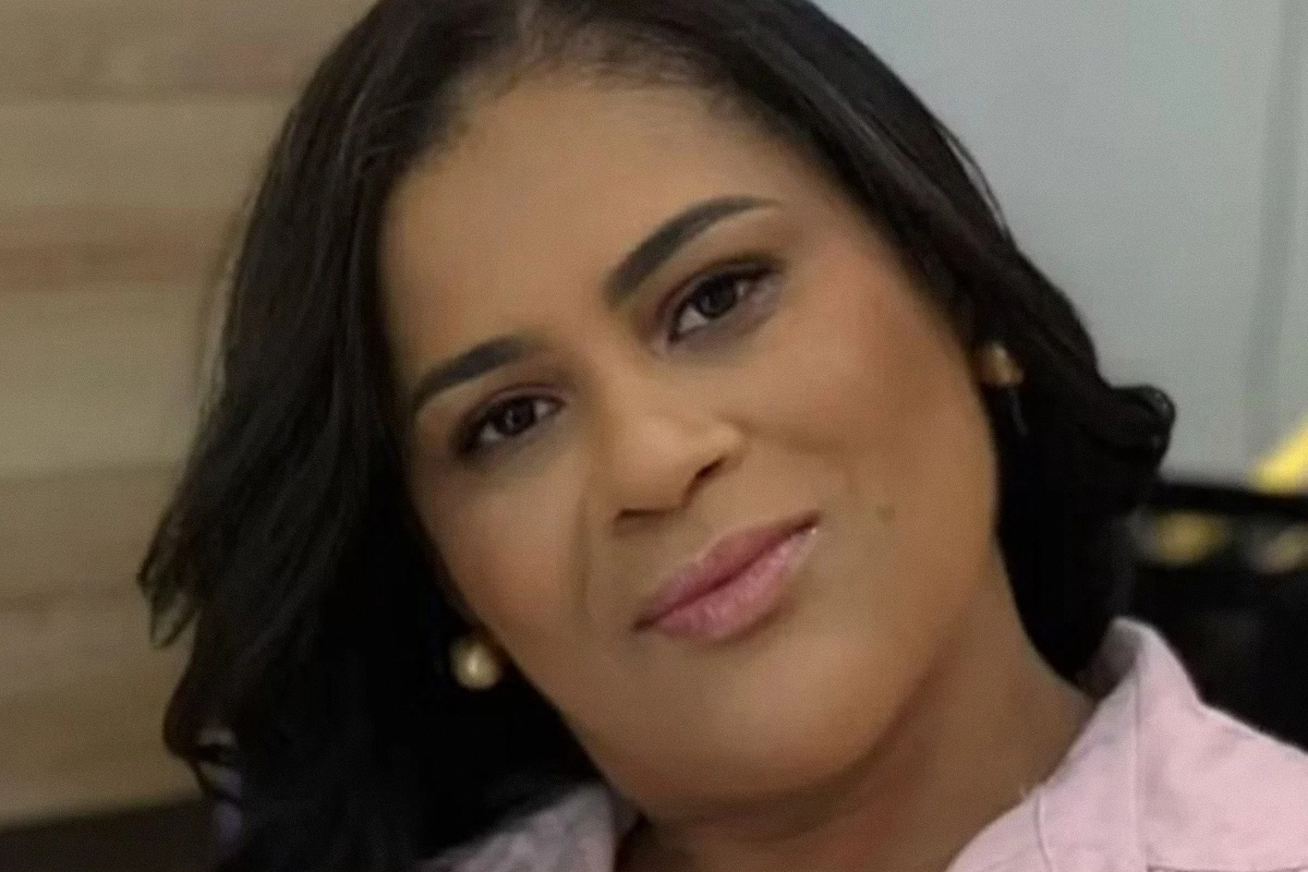 "Queima de arquivo": professora deu dinheiro a secretário antes de morrer