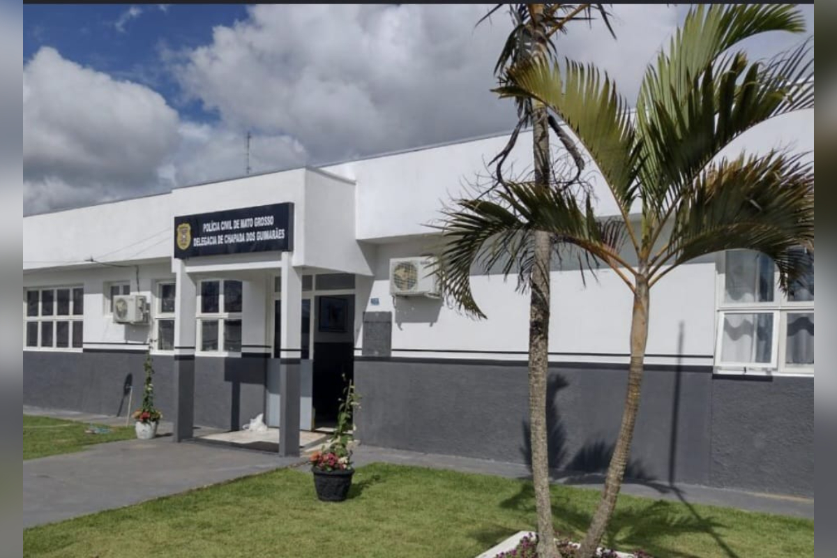 Adolescente é apreendido com apoio da Abin após planejar massacre em escola