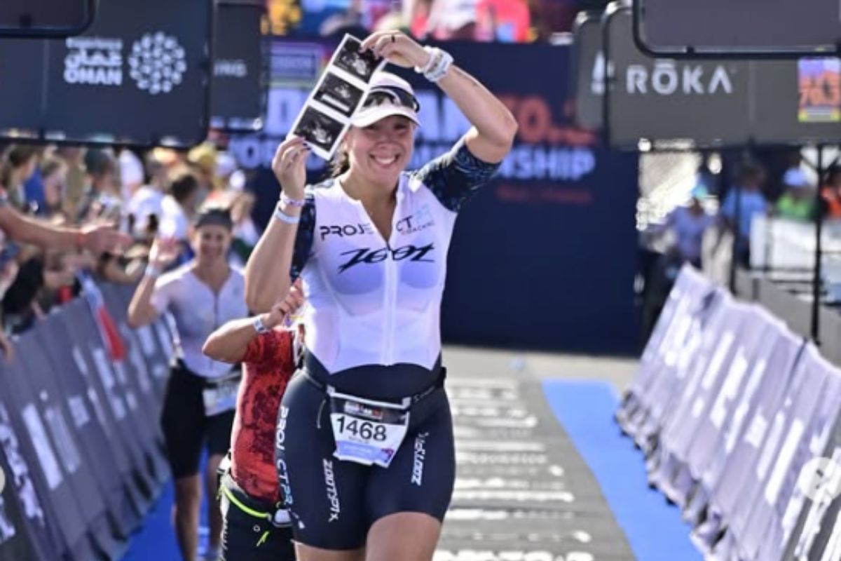 Triatleta revela desafios após completar Ironman 70.3 grávida de 5 meses