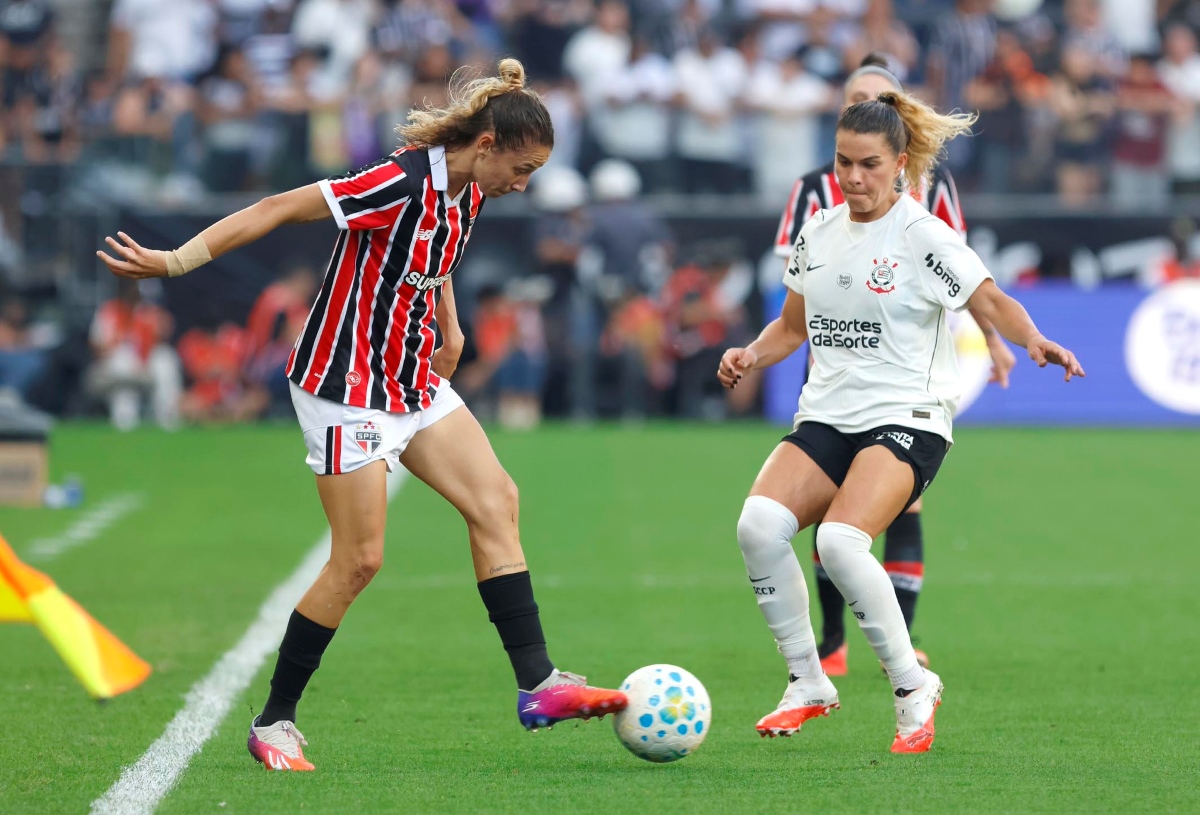Brasileirão Feminino: São Paulo recebe Corinthians após vencer jogo de ida