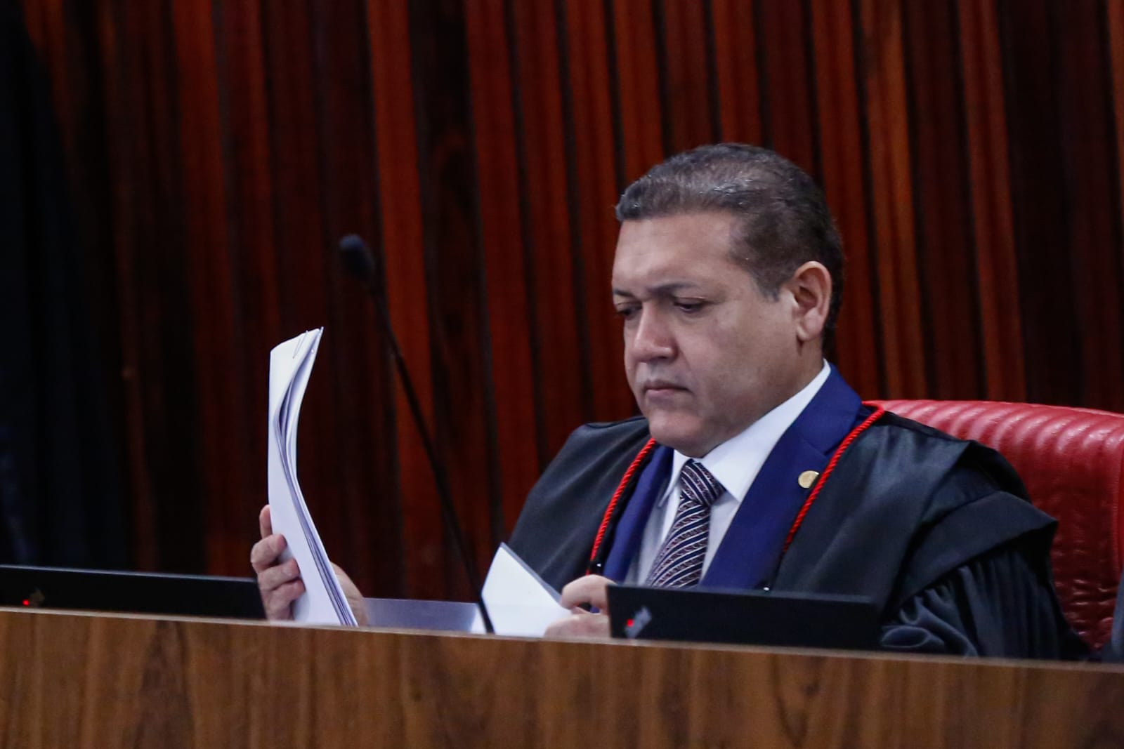 Entorno de Lula vê “manobras regimentais” de Kassio Nunes Marques no TSE