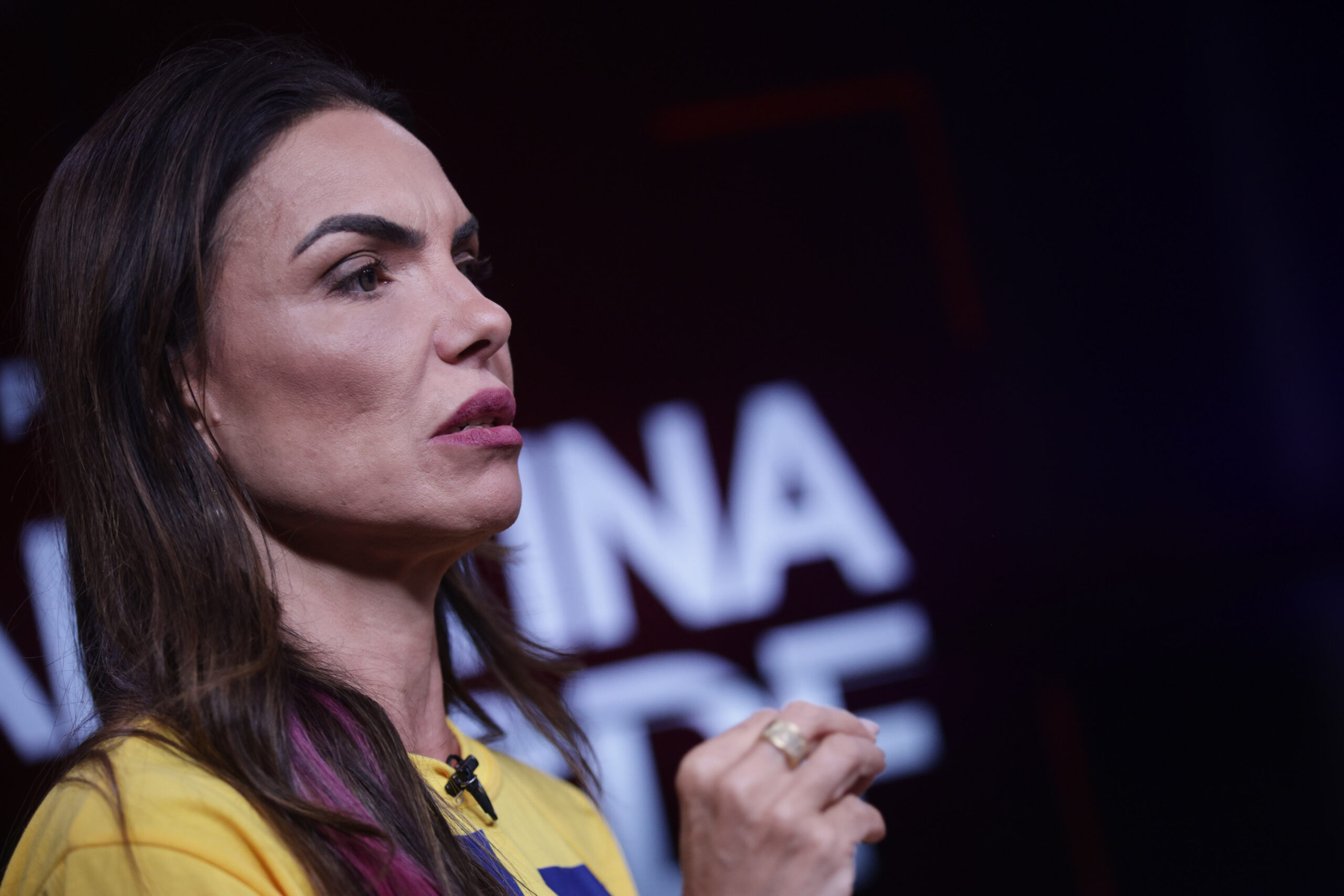 TRE-DF determina identificação de perfis alvo de ação de Paula Belmonte