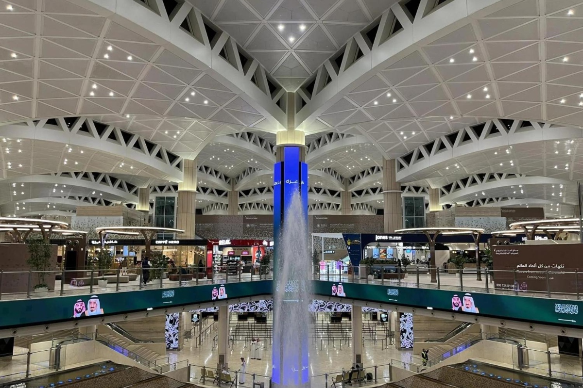 Aeroporto na Arábia Saudita é alvo de novo ataque