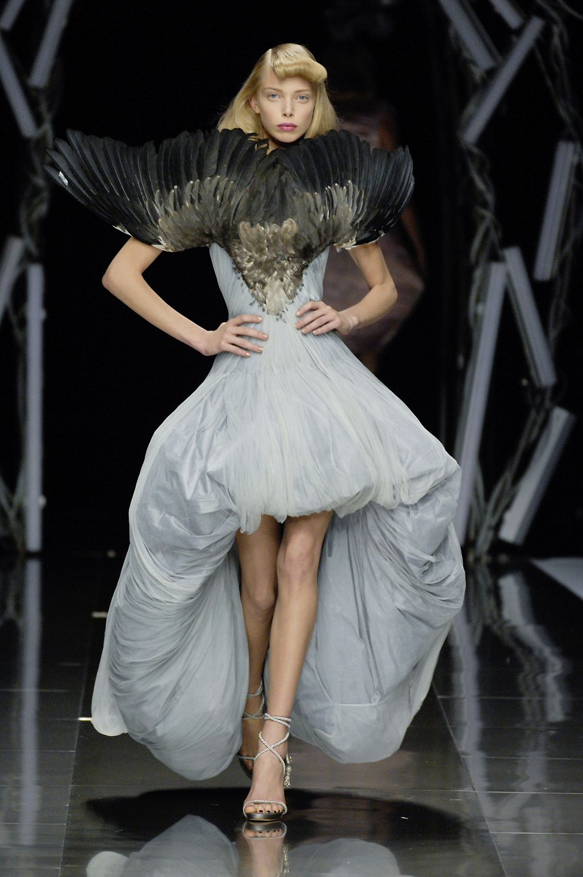 Alexander McQueen - Metrópoles