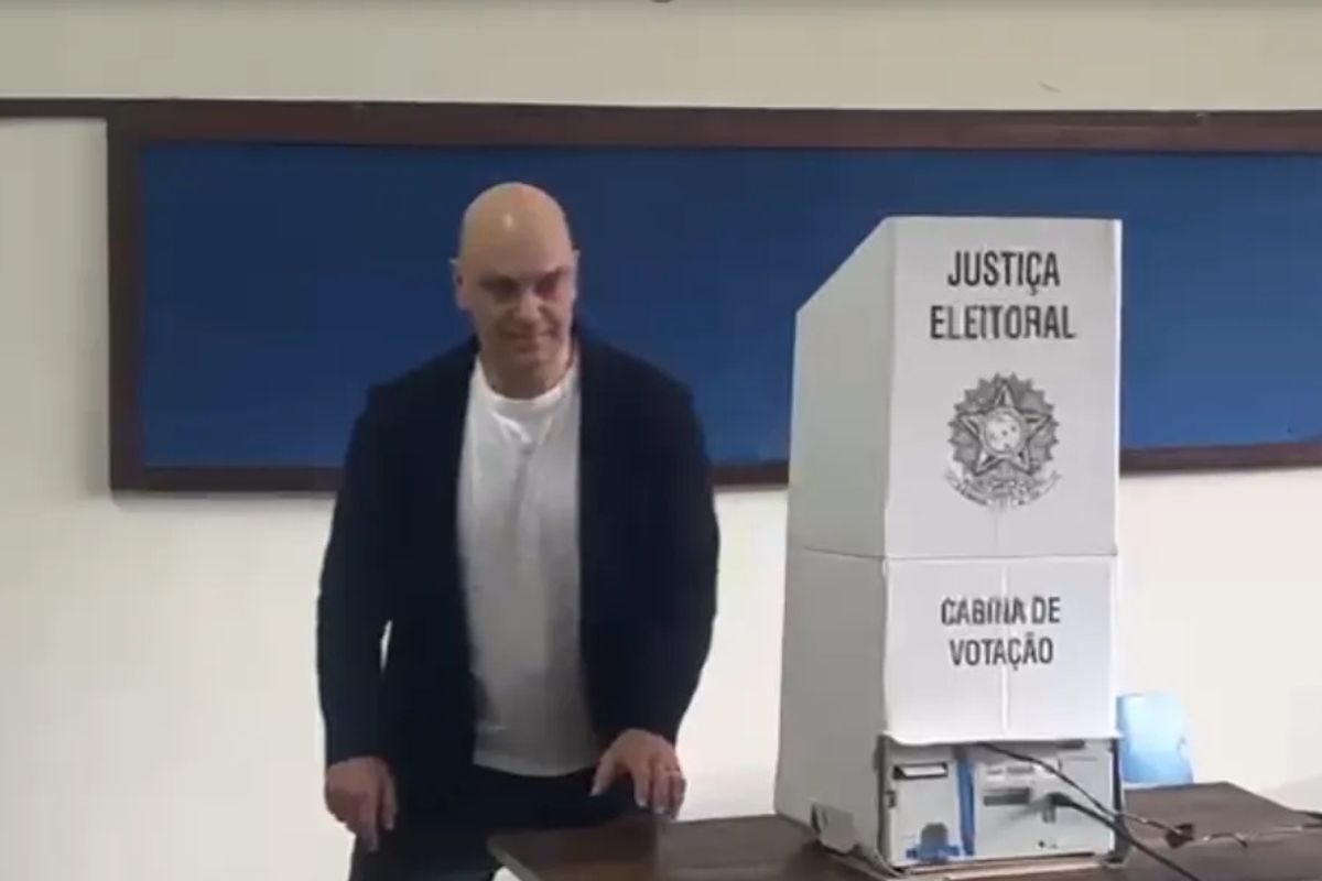 Alexandre de Moraes vota em SP no 2º turno: "Decidir futuro do país" - Foto