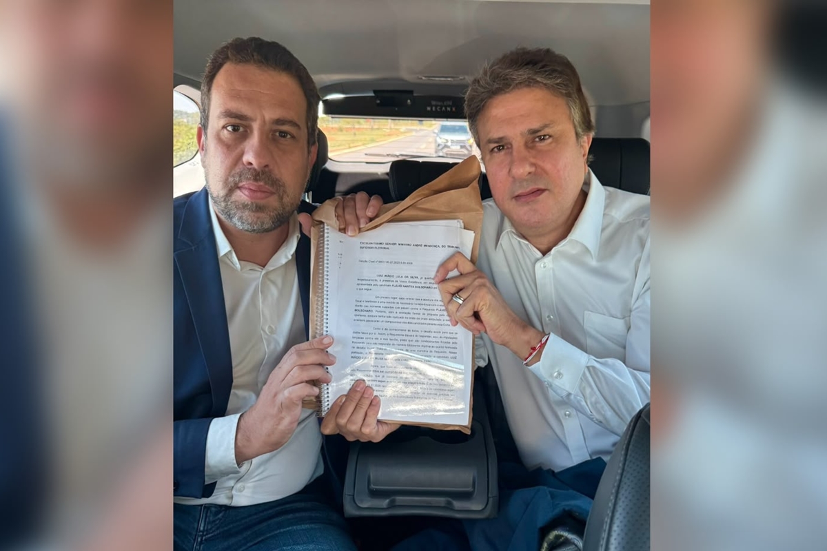 Campanha de Lula apresenta ao TSE resposta a Flávio Bolsonaro sobre sigilos