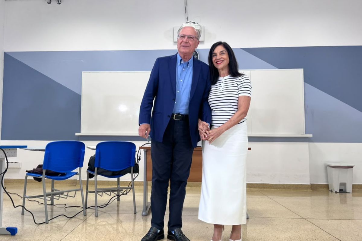Após votar, Alckmin compara mobilização nas ruas ao movimento Diretas Já