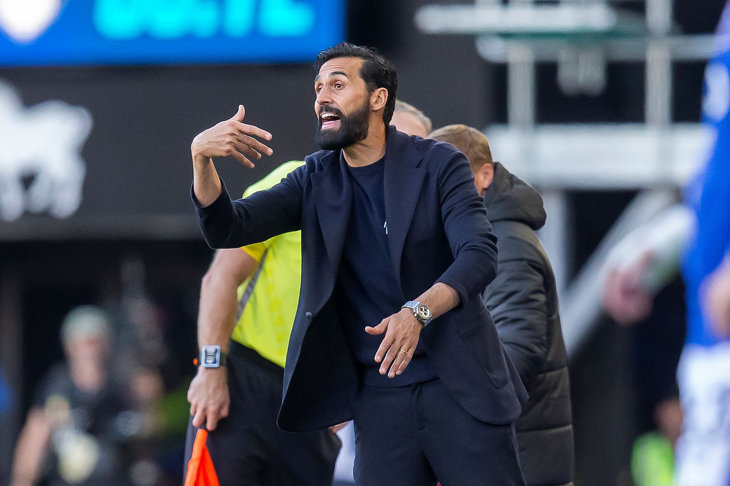 Arbeloa é multado em R$ 165 mil após atacar arbitragem da Premier League