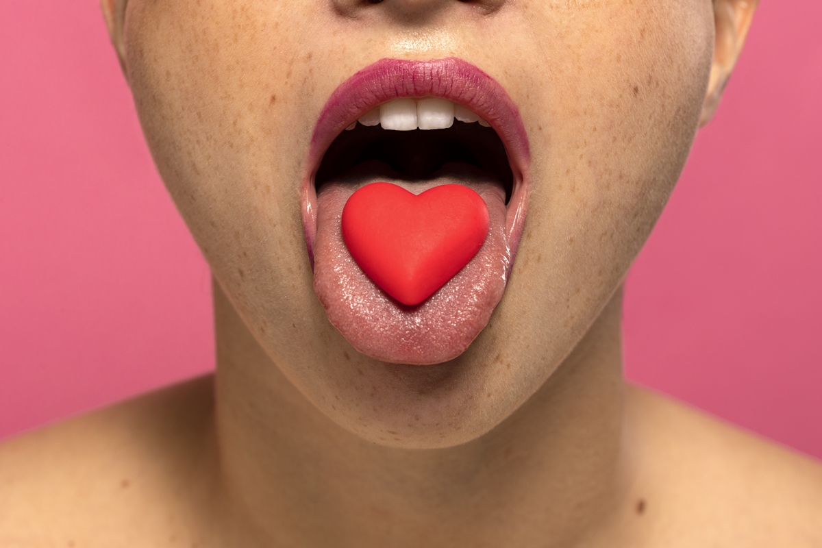 Chupa-chupa! 11 posições de oral para explorar o sexo além da penetração