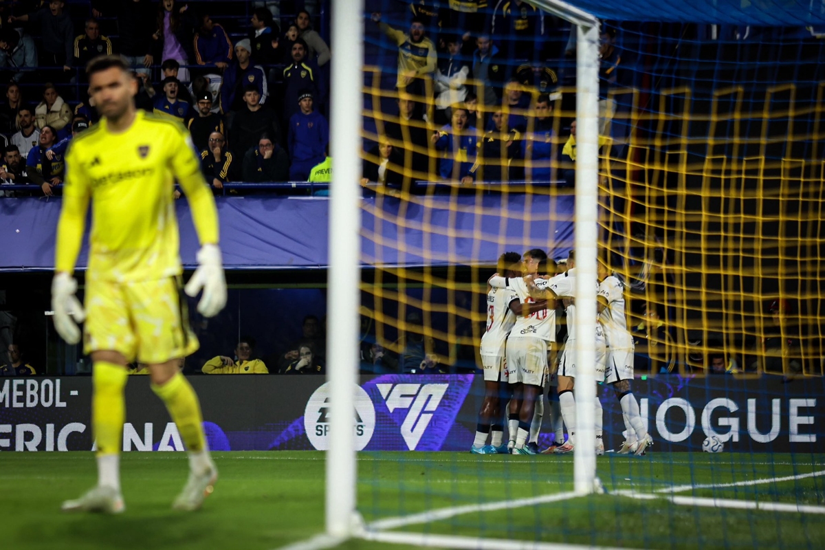 Na Bombonera, Vasco encerra invencibilidade de 17 jogos do Boca Juniors
