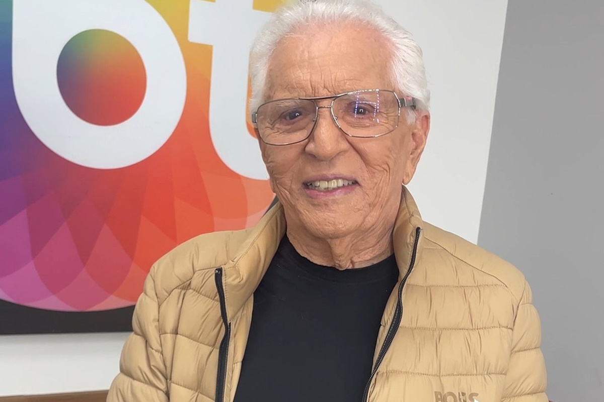 Carlos Alberto de Nóbrega é internado para investigar infecção por vírus