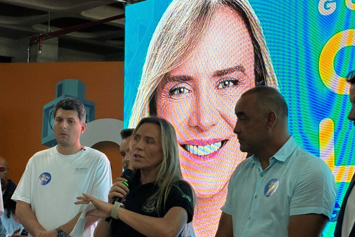 "Policial penal terá isonomia no DF", diz Celina em reunião com categoria