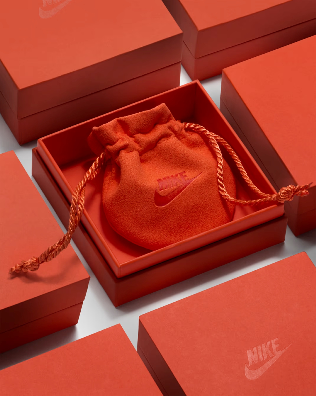 nike lança coleção de joias - metrópoles