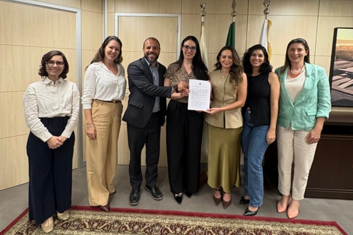 Campanhas de Celina e Grass firmam compromisso por reta final "respeitosa"