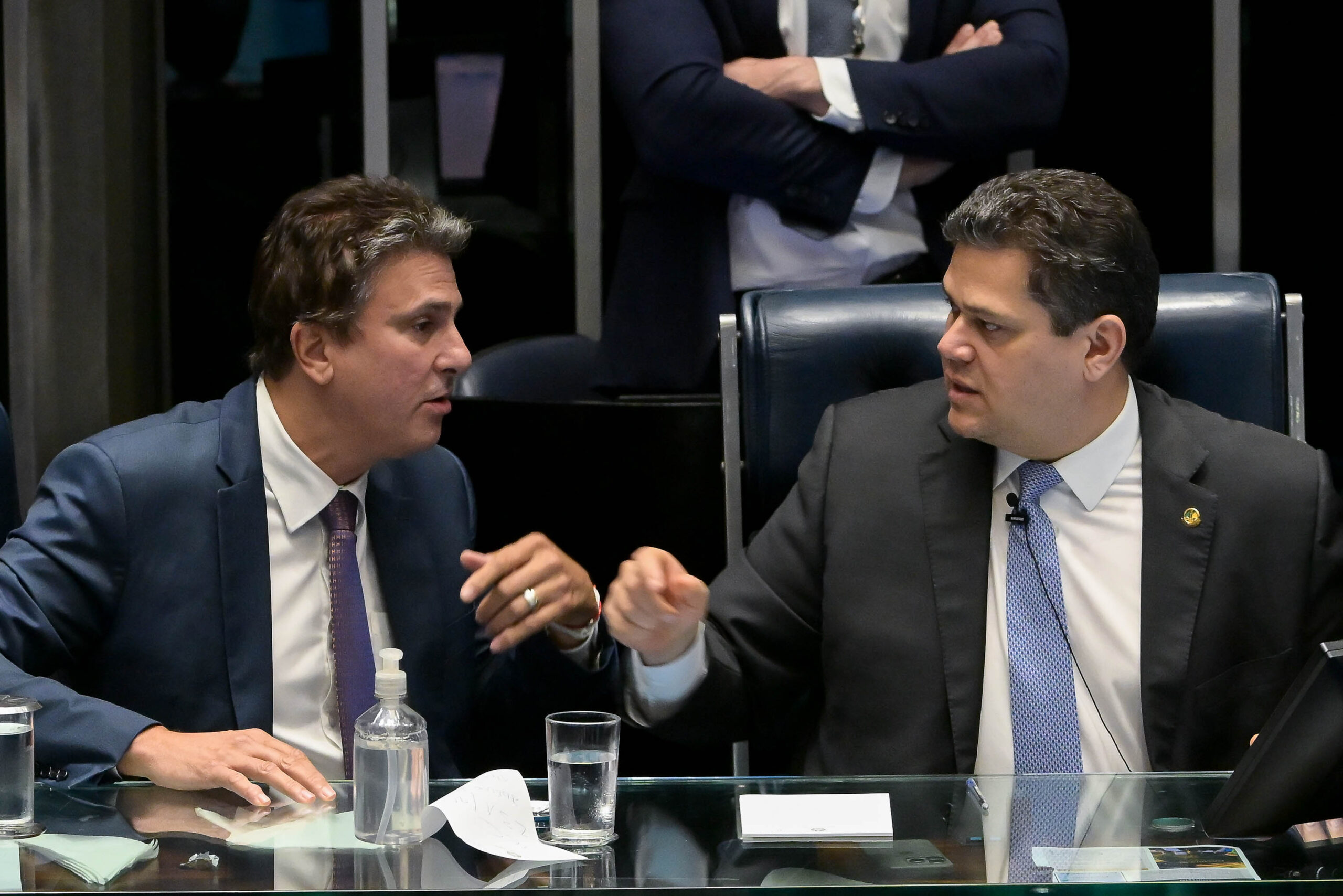 Alcolumbre deixa PEC da Segurança Pública para depois das eleições