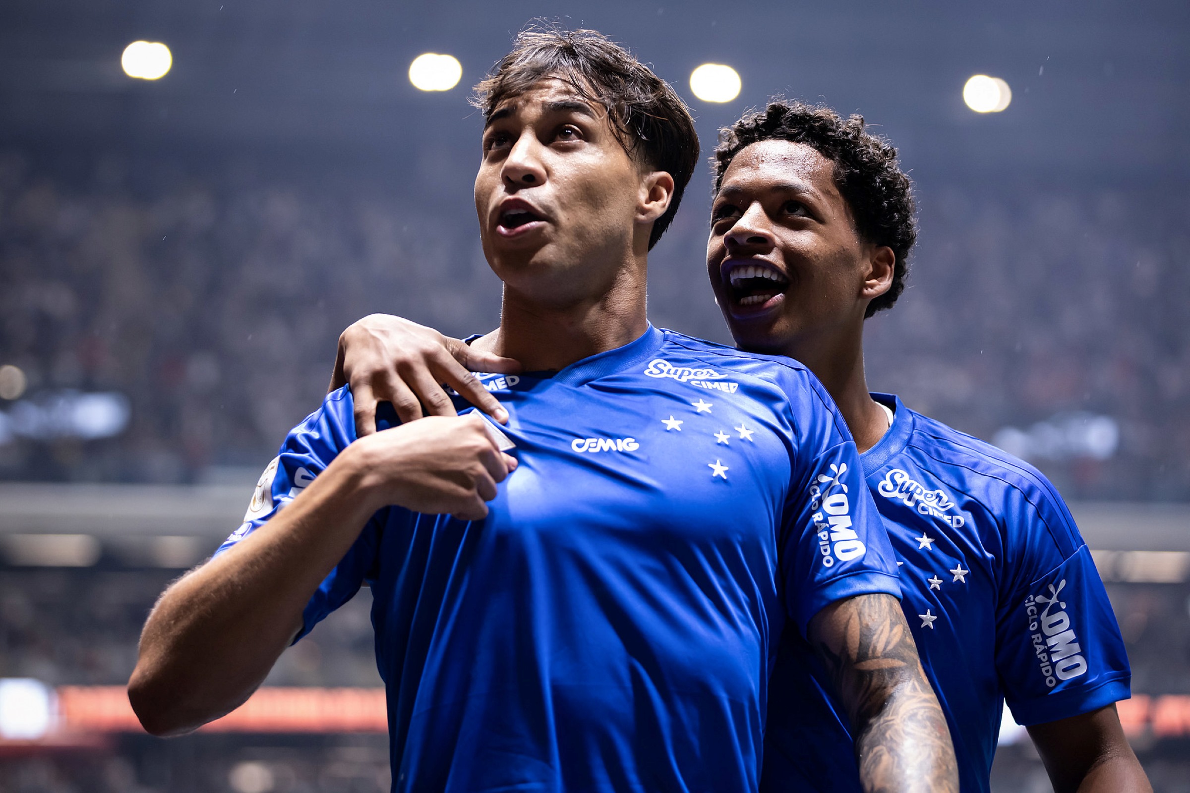 Cruzeiro vence Atlético-MG por 1 a 0 no último clássico do Brasileirão 2026
