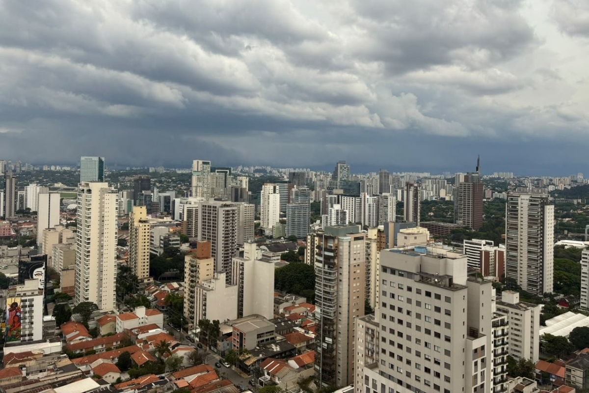 Defesa Civil faz alerta severo para chuva em São Paulo neste domingo (4/10)