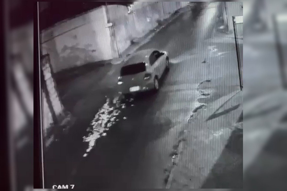 Veículos são flagrados despejando santinhos pelas ruas do DF