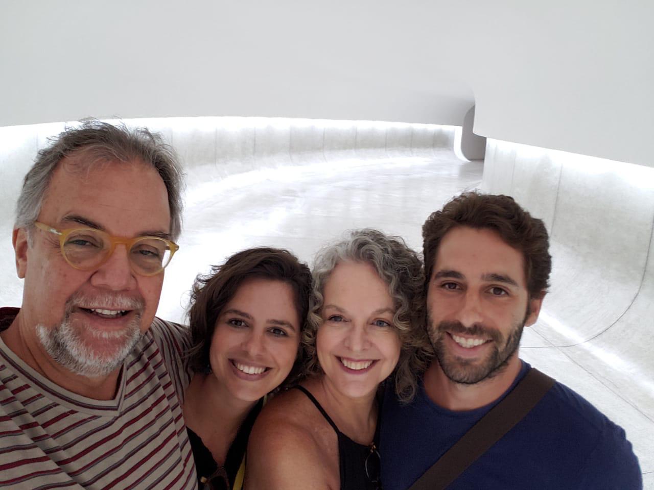 "Vivem em mim": a história da mãe que perdeu filhos e neto em Brumadinho