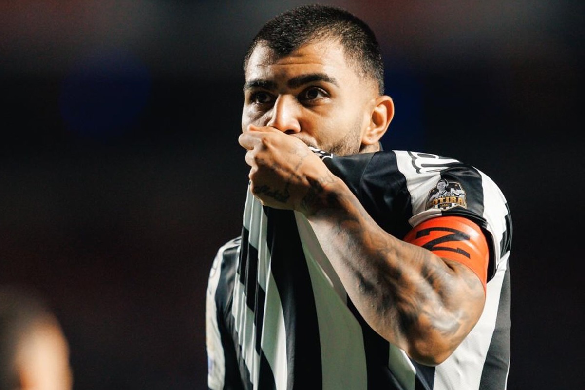 Diógenes brilha, Santos encerra jejum contra São Paulo e vence a 5ª seguida