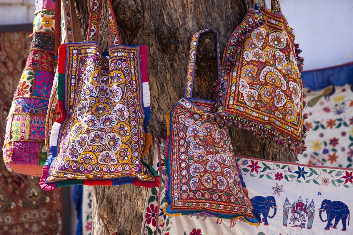 Bolsas indianas - Metrópoles 