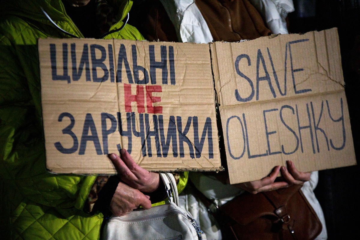 Começa trégua humanitária em Oleshky, cidade ucraniana ocupada pela Rússia
