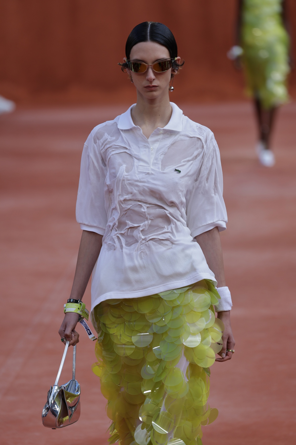 desfile lacoste paris tenis bola - metrópoles
