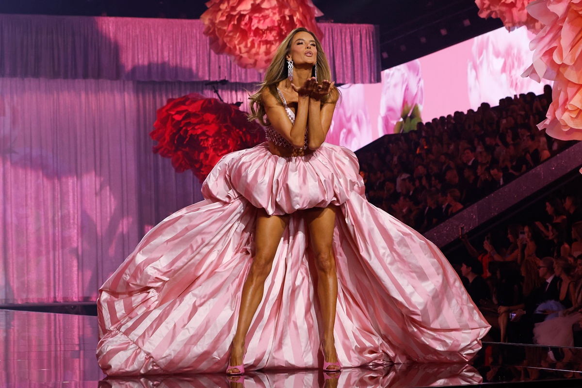 Victoria’s Secret Fashion Show tem 7 brasileiras no casting; saiba quem são