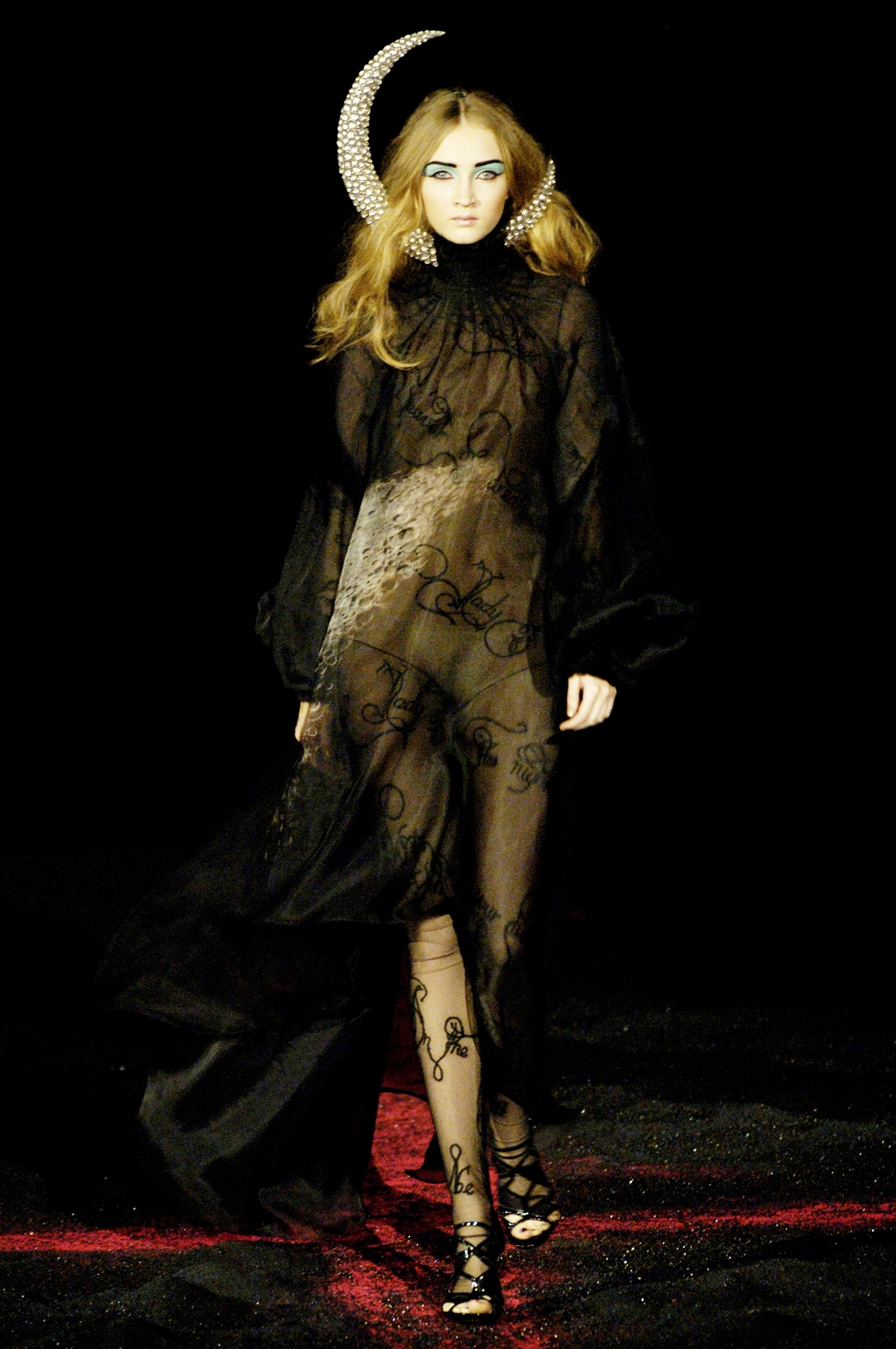 Alexander McQueen 2007 - Metrópoles