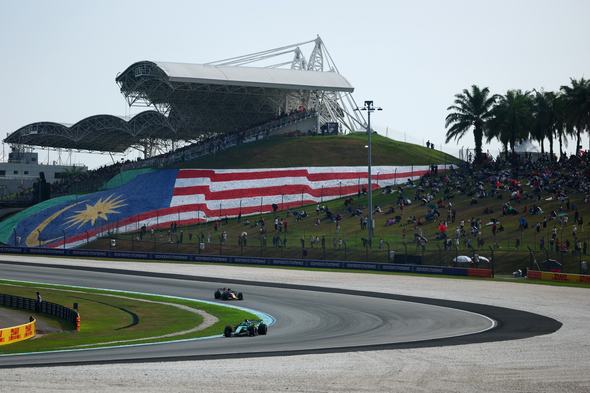 Fórmula 1 volta à Malásia com três pilotos que já venceram em Sepang