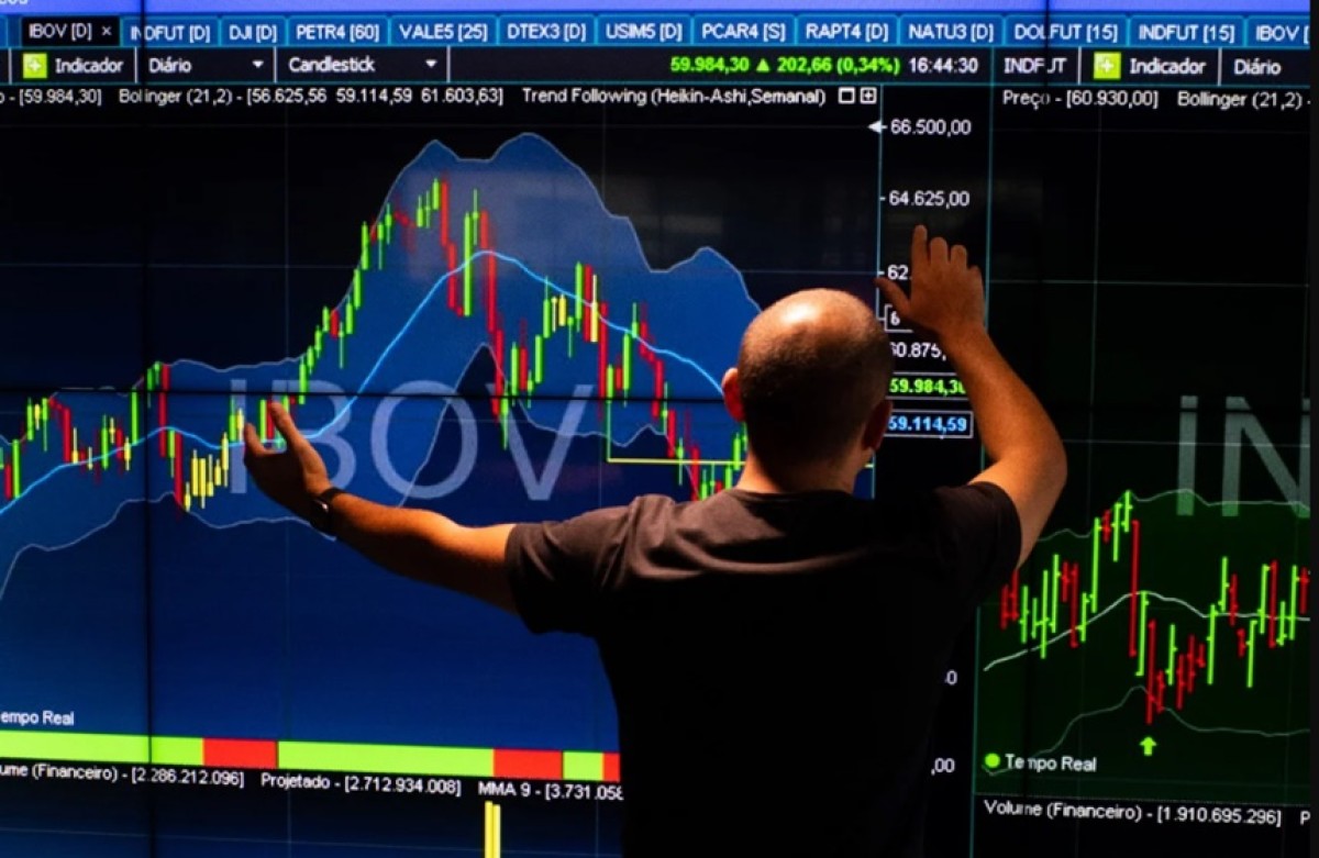 Dólar sobe 9% pós-eleição, maior alta semanal desde 2008, e bolsa cai 18%