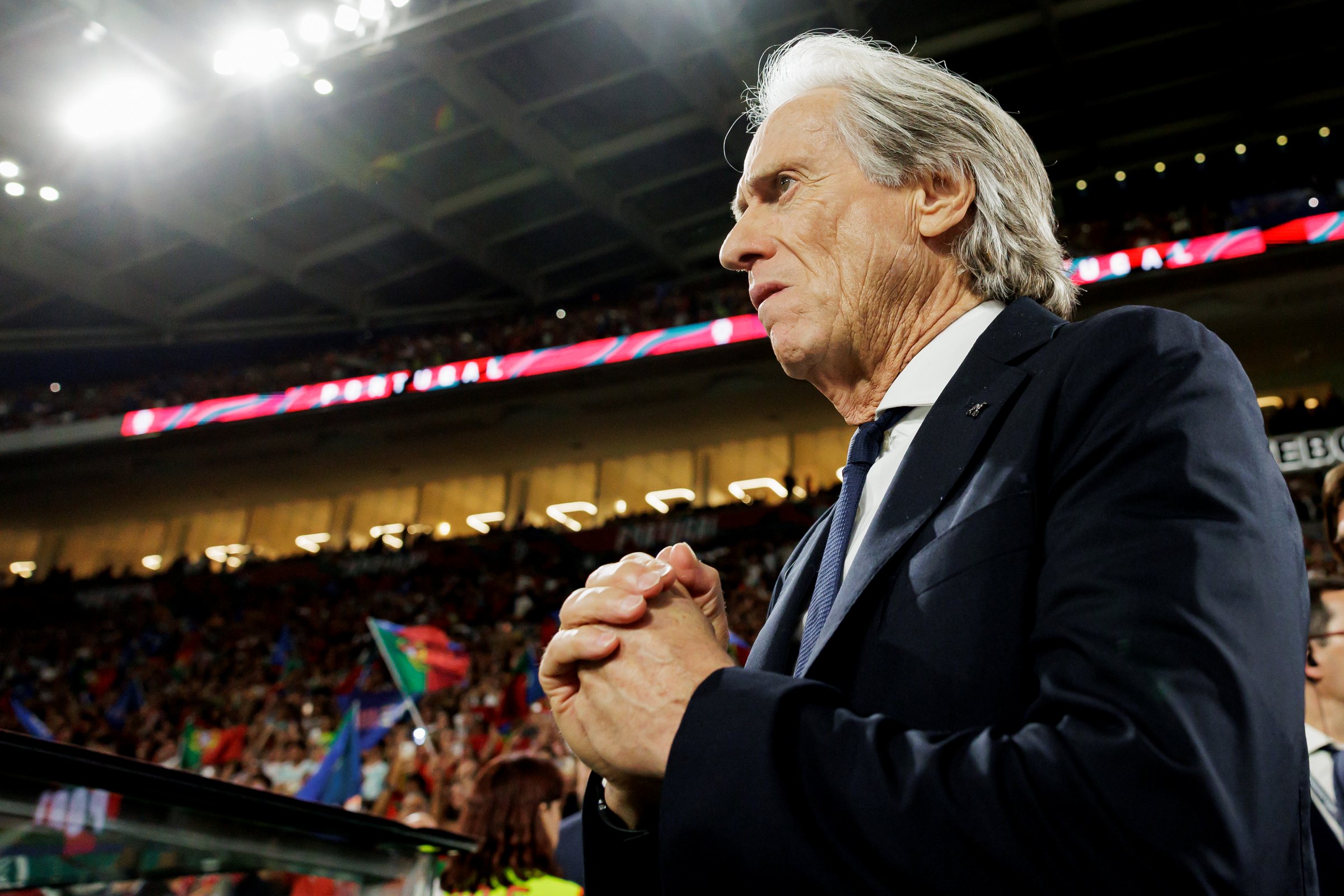 Jorge Jesus desconversa sobre Cristiano Ronaldo: “Li o comunicado”