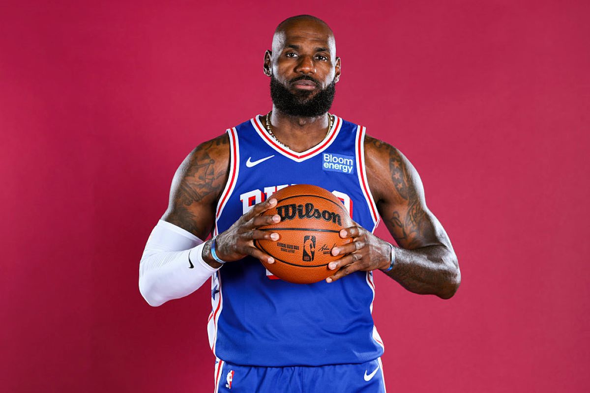 LeBron James tem preparação especial para estrear pelo Philadelphia 76ers
