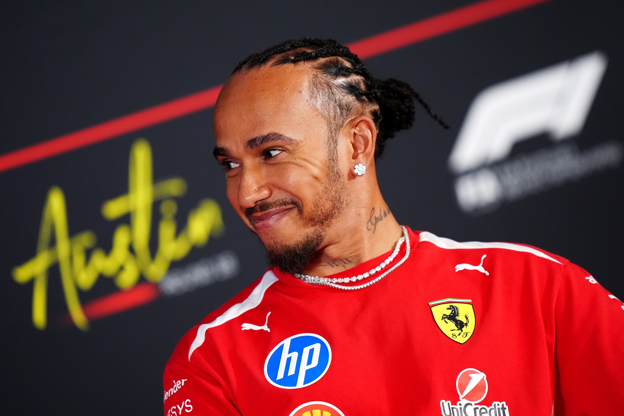 Hamilton planeja adiar aposentadoria para disputar GP da África: "Sonho"