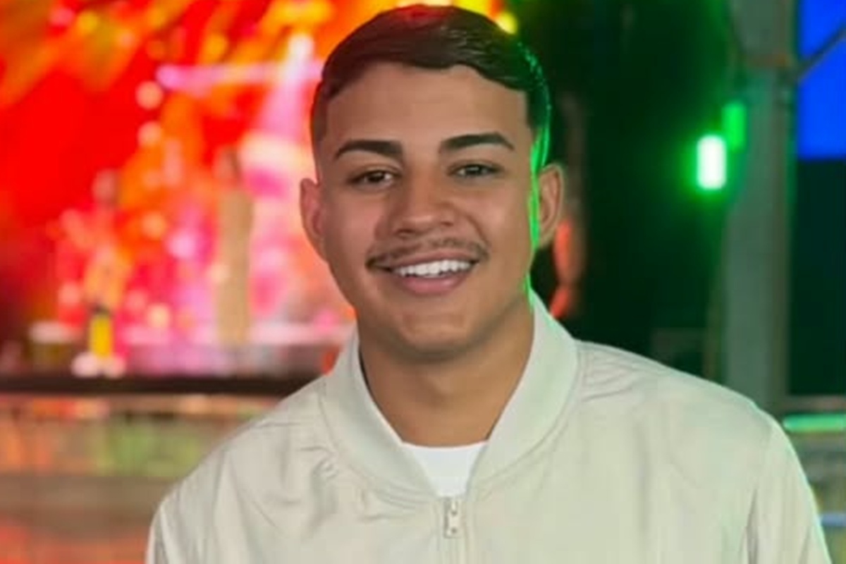 Filho de liderança do PT-DF morreu após misturar energético e lança-perfume