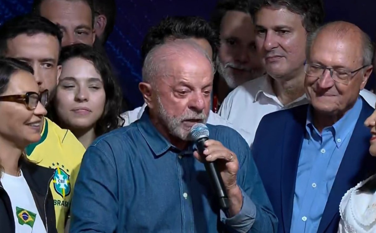 Lula quer nomes de peso e exige fidelidade de aliados no novo governo