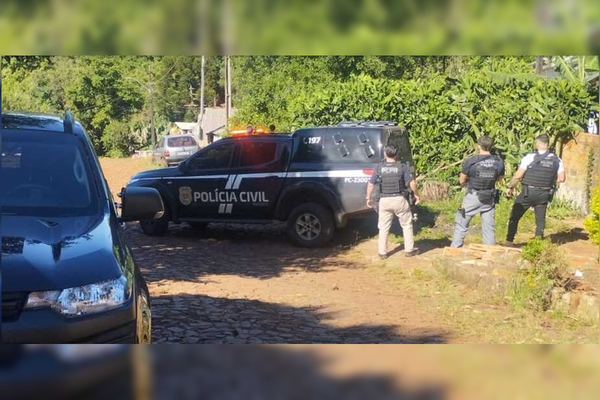 Padrasto é preso por estuprar enteada com a conivência da mãe da criança