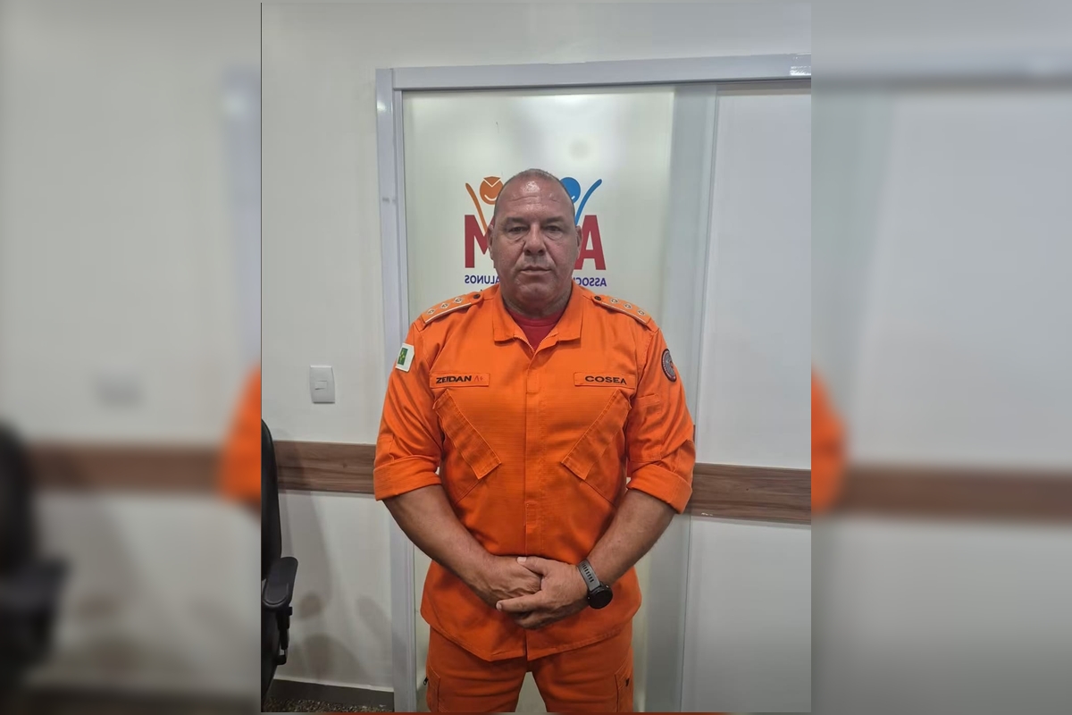 Major dos bombeiros usava trabalhadores de associação em obra particular