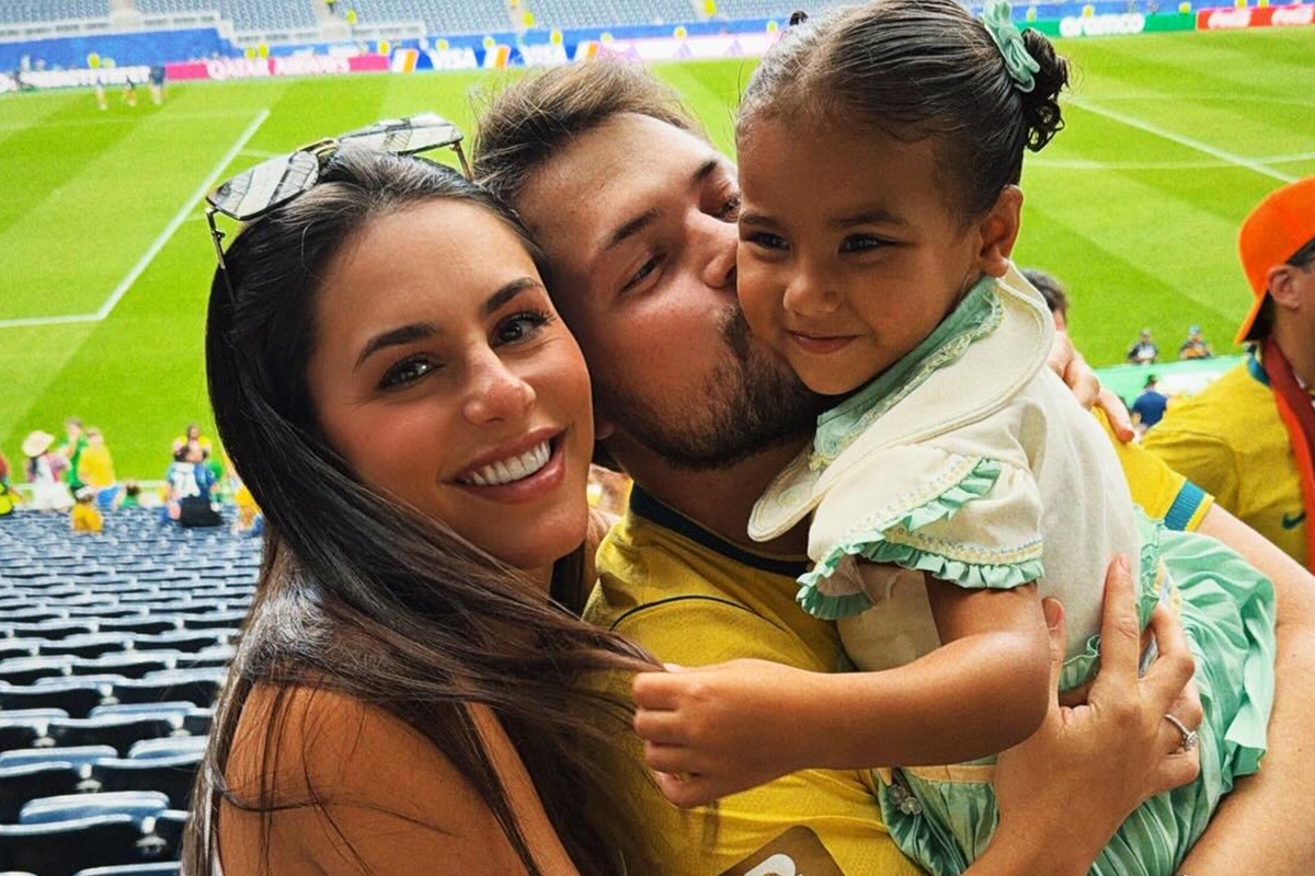 Mavie encanta ao conhecer o primo, Filippo, e fazer um pedido à tia: "Casa"