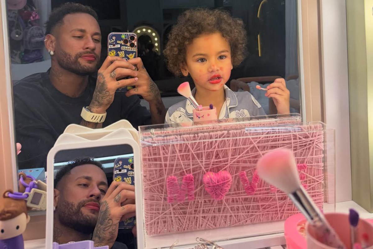 Neymar homenageia Mavie no dia do aniversário da filha: "Alegra o meu dia"