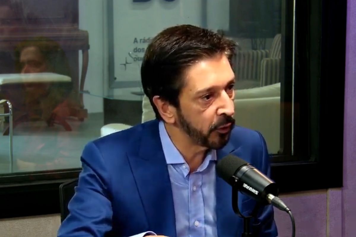 Nunes aposta em apoio oficial do MDB a Flávio Bolsonaro nos próximos dias