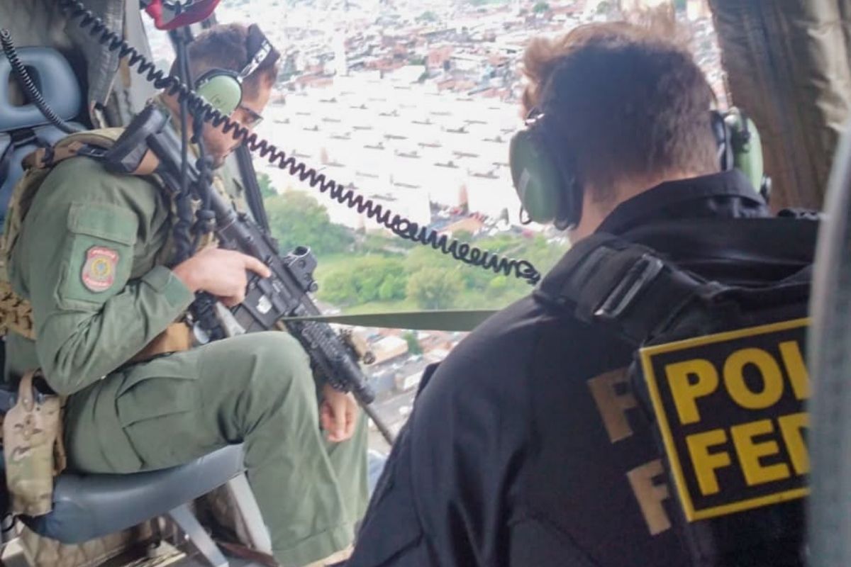 Terceirizados do Aeroporto de Guarulhos são alvo de operação contra tráfico