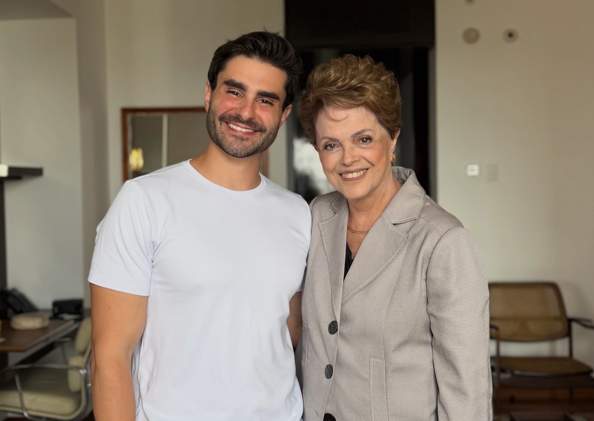 "Carro capotou três vezes", diz sobrinho-neto de Dilma sobre acidente