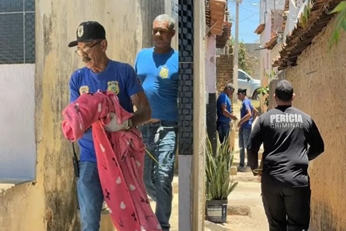 Perícia aponta que bebê atacado com 24 facadas agonizou antes de morrer